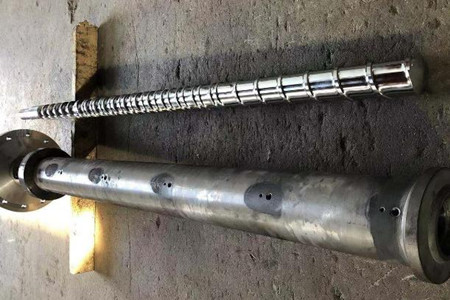 注塑機機筒螺桿使用時需要注意哪些事項？